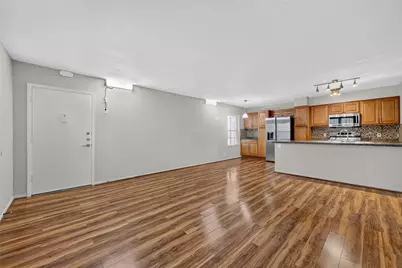 910 Duncan Lane #25, Austin, TX 78705 - Photo 4
