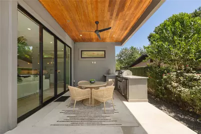 5004 Highland Court, Austin, TX 78731 - Photo 10