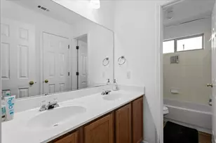 11724 Dunfries Ln, Austin, TX 78754 - Photo 32