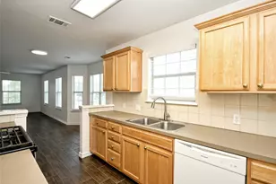 411 Delmar Ave, Austin, TX 78752 - Photo 14