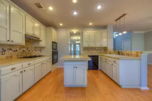 12610 Mcnelly Trail, Austin, TX 78732 - Photo 8