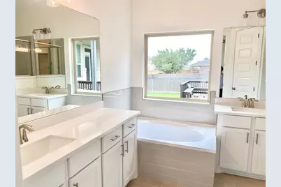 2920 Youngwood Street, Leander, TX 78641 - Photo 8