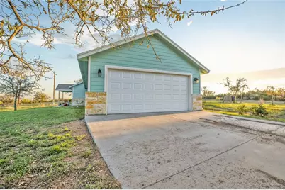 220 Three Creeks Drive, Bertram, TX 78605 - Photo 24