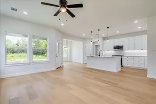 107 KEAHI COURT, Bastrop, TX 78602 - Photo 12