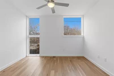 2002 E 7th Street #227, Austin, TX 78702 - Photo 14