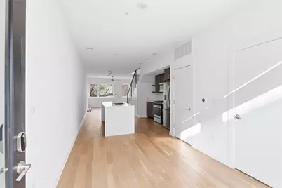 2002 E 7th Street #227, Austin, TX 78702 - Photo 6