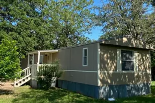 743 N State Hwy 95, Bastrop, TX 78602 - Photo 2