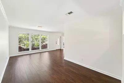 11307 Alhambra Drive, Austin, TX 78759 - Photo 4
