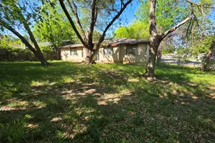 101 Starbright Dr, Austin, TX 78745 - Photo 2