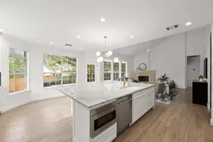 11220 South Bay Ln, Austin, TX 78739 - Photo 10
