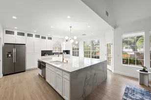 11220 South Bay Ln, Austin, TX 78739 - Photo 8