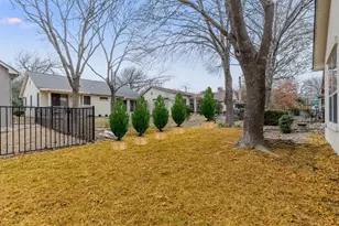 216 Whispering Wind Dr, Georgetown, TX 78633 - Photo 14