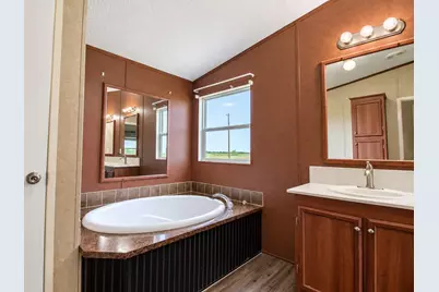 700 County Road 423 Road, Taylor, TX 76574 - Photo 32