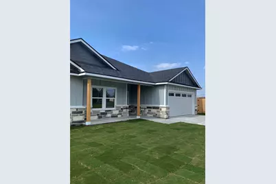 605 Cactus Street, Giddings, TX 78942 - Photo 4