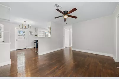 1402 Kent Street, Taylor, TX 76574 - Photo 4