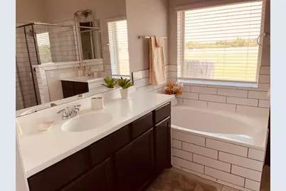 1925 Waterfall Avenue, Leander, TX 78641 - Photo 10