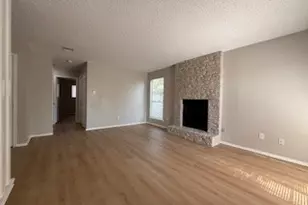 2202 Donahue Ln, Austin, TX 78744 - Photo 2