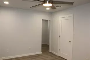 8903 Mesa Dr, Austin, TX 78759 - Photo 20