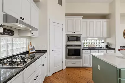 208 Morar Drive, Briarcliff, TX 78669 - Photo 14