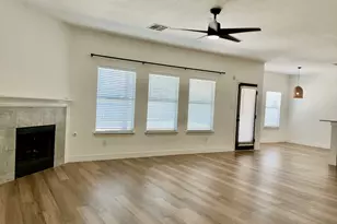 1405 Summercrest Blvd, Georgetown, TX 78626 - Photo 4