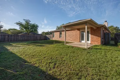 121 Primrose Boulevard, Kyle, TX 78640 - Photo 18