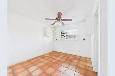803 W 28th Street #107, Austin, TX 78705 - Photo 8