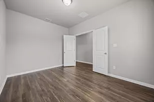 1649 Settlers Glen Dr, Round Rock, TX 78665 - Photo 4