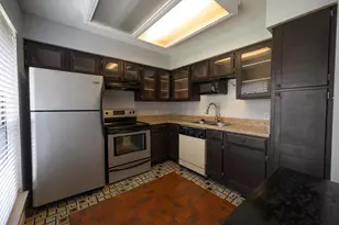 2110 Rio Grande St, Austin, TX 78705 - Photo 6