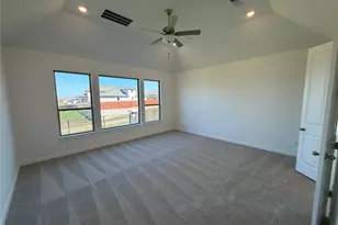 308 Smoke Signal Dr, Liberty Hill, TX 78642 - Photo 10