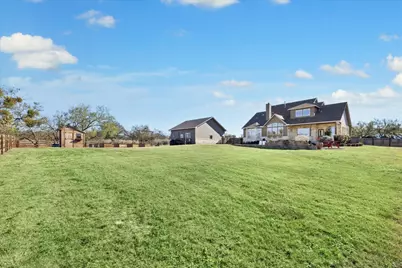 100 Cross Trail, Spicewood, TX 78669 - Photo 32