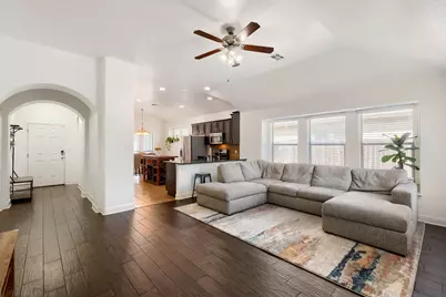 1697 Twin Cove, Kyle, TX 78640 - Photo 4