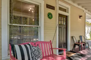 712 E 44th St, Austin, TX 78751 - Photo 2