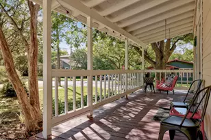 712 E 44th St, Austin, TX 78751 - Photo 4