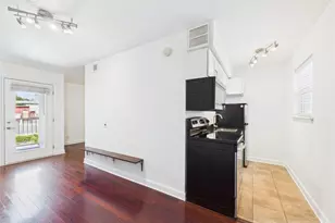 2020 S Congress Ave, Austin, TX 78704 - Photo 2