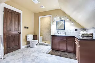 807 Colorado Dr, Smithville, TX 78957 - Photo 8