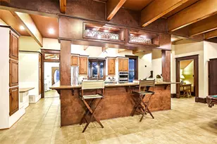 807 Colorado Dr, Smithville, TX 78957 - Photo 4