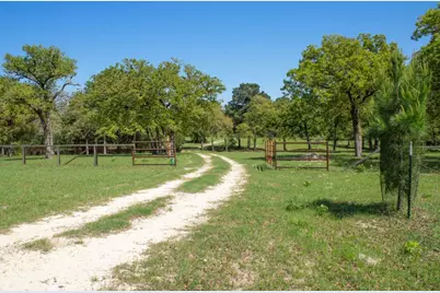 490 John Craft Road, Red Rock, TX 78662 - Photo 36