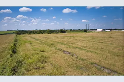 35 Ih, Jarrell, TX 76537 - Photo 28