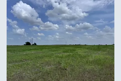 35 Ih, Jarrell, TX 76537 - Photo 20