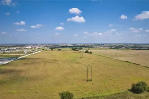 35 Ih, Jarrell, TX 76537 - Photo 32
