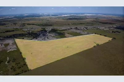 35 Ih, Jarrell, TX 76537 - Photo 22