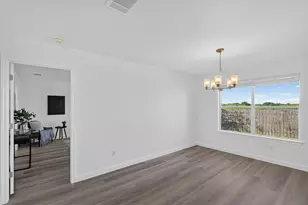 12813 Ring Dr, Manor, TX 78653 - Photo 10