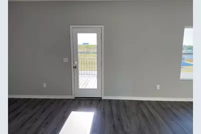 242 Bianca Circle, Del Valle, TX 78617 - Photo 8