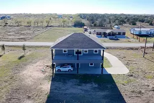 242 Bianca Cir, Del Valle, TX 78617 - Photo 2