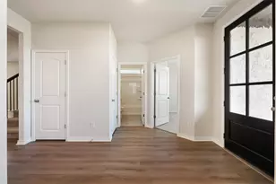 421 Carr Dr, Liberty Hill, TX 78642 - Photo 8