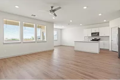 530 Wilshire Road, San Marcos, TX 78666 - Photo 4