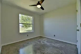 152 Round Up Dr, Liberty Hill, TX 78642 - Photo 16