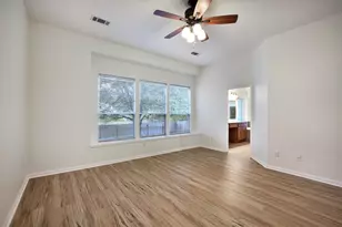 12409 Central Park Dr, Austin, TX 78732 - Photo 20