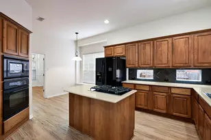12409 Central Park Dr, Austin, TX 78732 - Photo 6