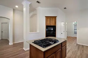 12409 Central Park Dr, Austin, TX 78732 - Photo 10